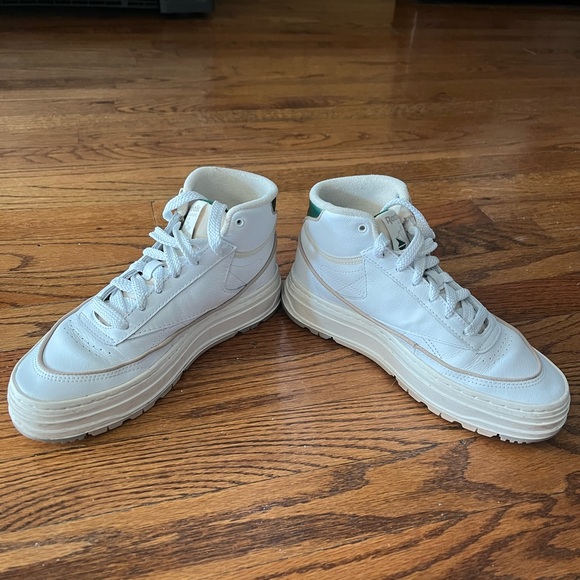 Reebok Club C Geo Mid Sneaker - Picture 6 of 8